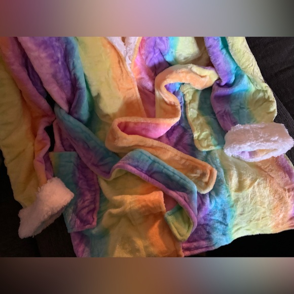 Unicorn Girls Fleece Hooded Robe - Picture 5 of 8